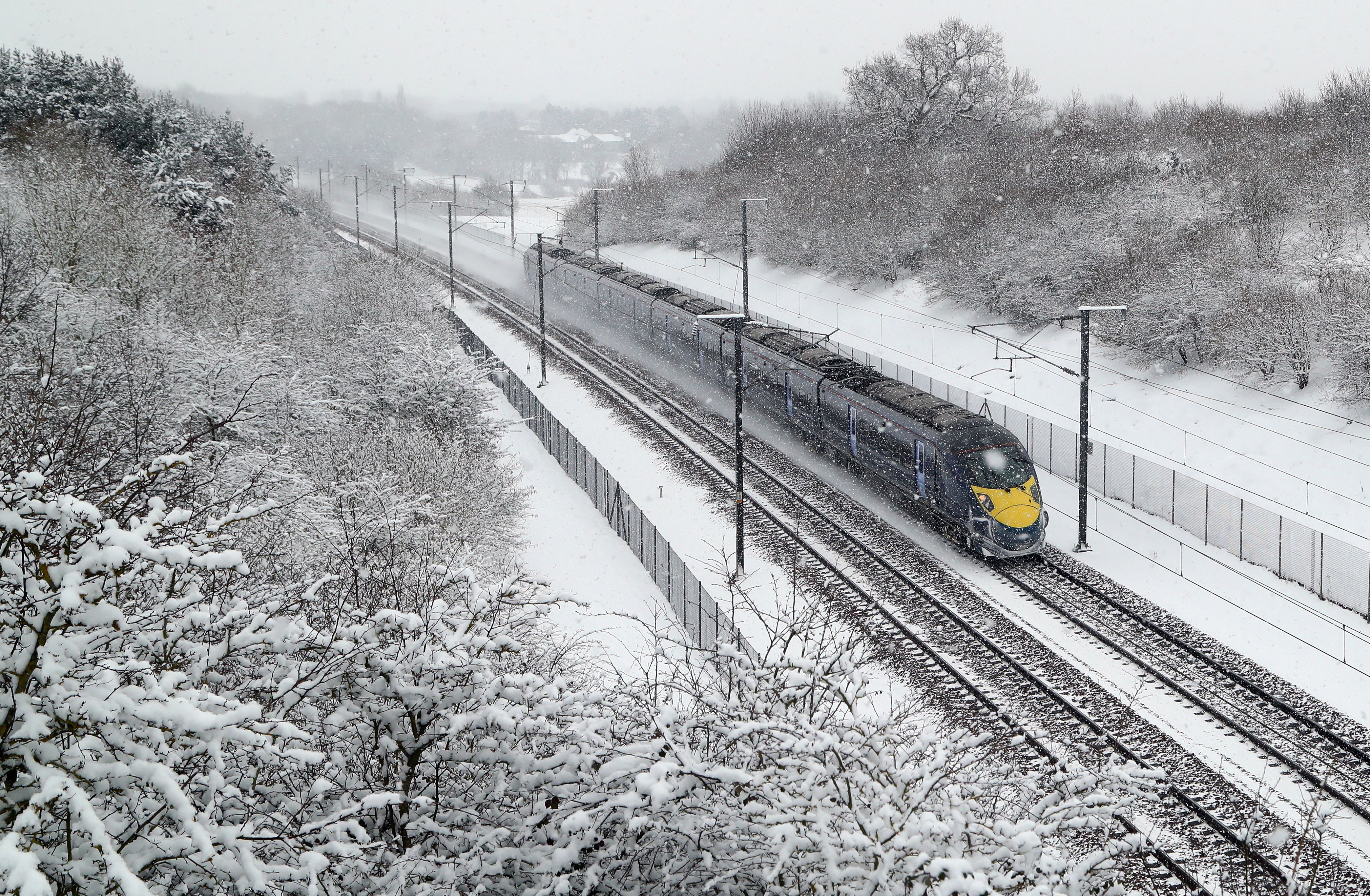 Eurostar's Winter 'Snow Train' Returns, Linking Cities to Alpine Slopes