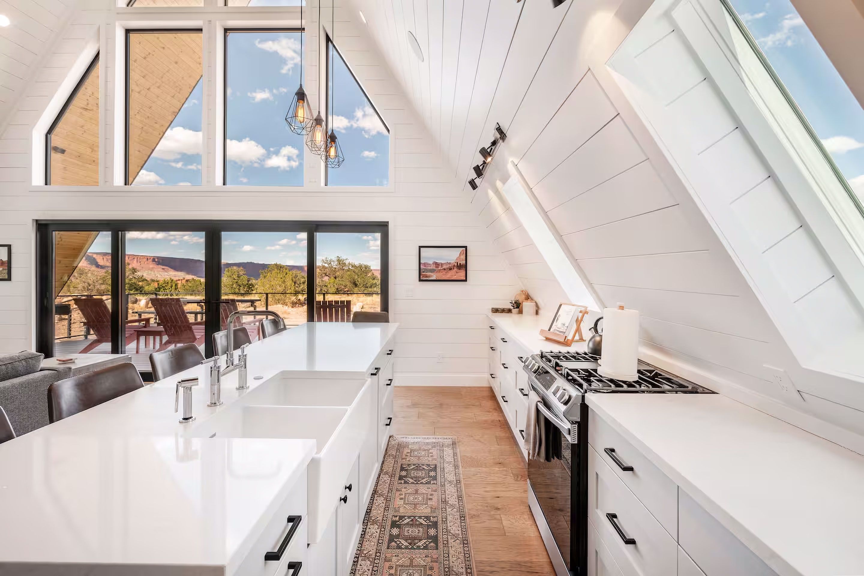 Where to Stay Near Capitol Reef: 11 Standout Rentals and Hotels for 2026