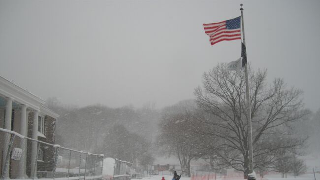 Winter Storm Grounds Thousands of Flights, Stranding Travelers Nationwide