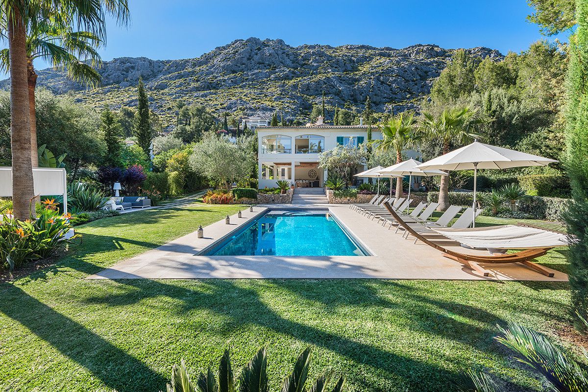 Mallorca's Villa Scene Offers More Than Sun and Sand
