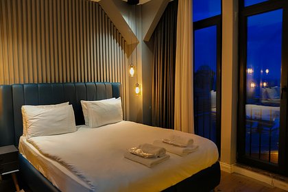 Summer Hotel Crunch Looms as Russian Travel Demand Pauses