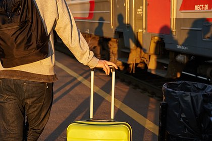 Strong Ruble, Weak Demand: Russians Look Abroad as Domestic Tourism Stalls